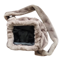 Φόρτωση εικόνας στο εργαλείο προβολής Συλλογής, Γούνινη clutch bag
